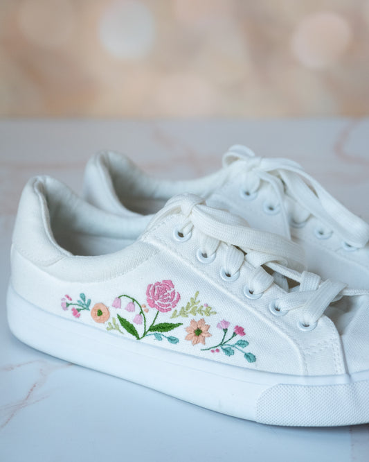 "Shoes In Bloom" Embroidery Kit DSS#022