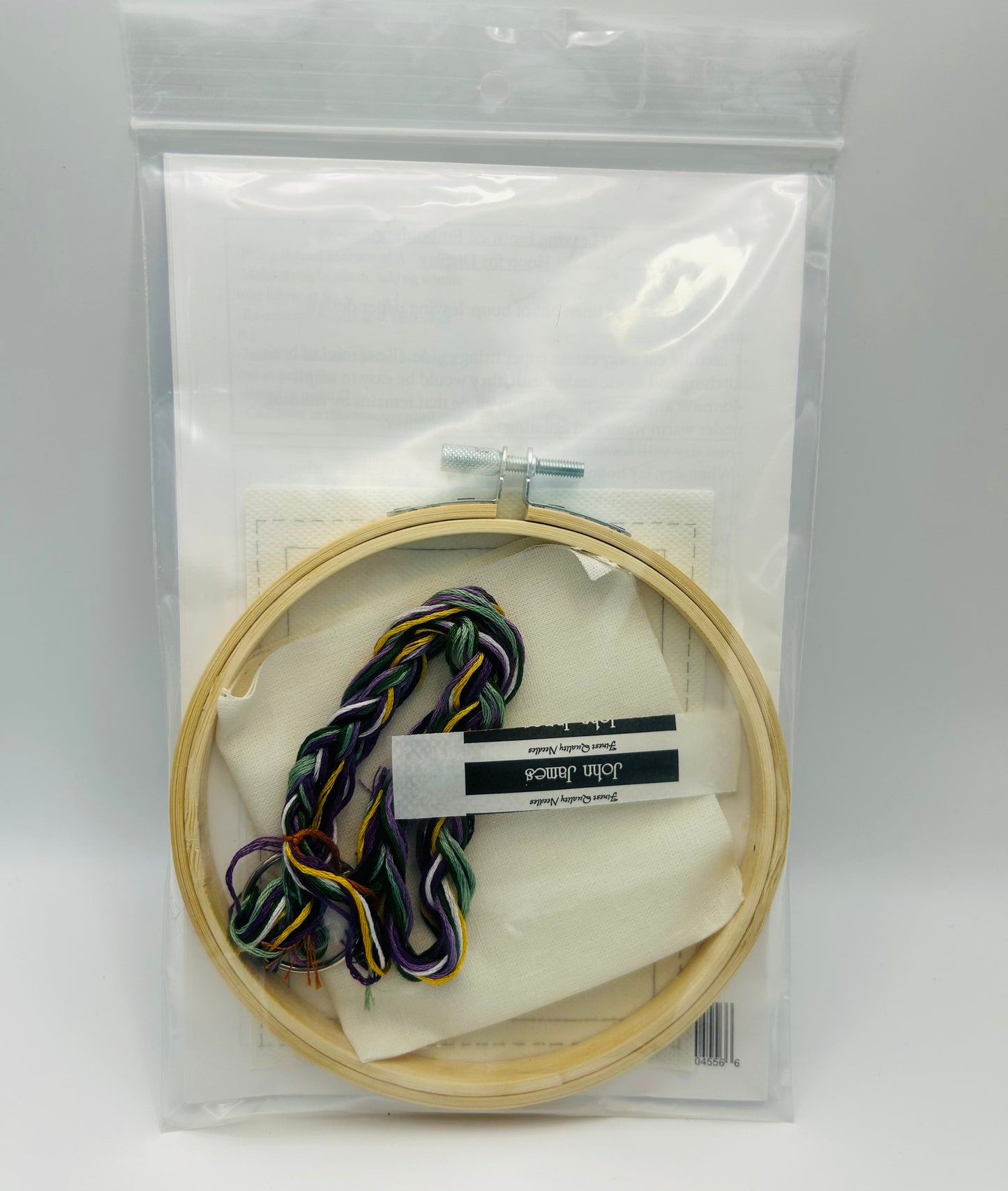 "Bees & Lavender" Embroidery Kit  DSS#011