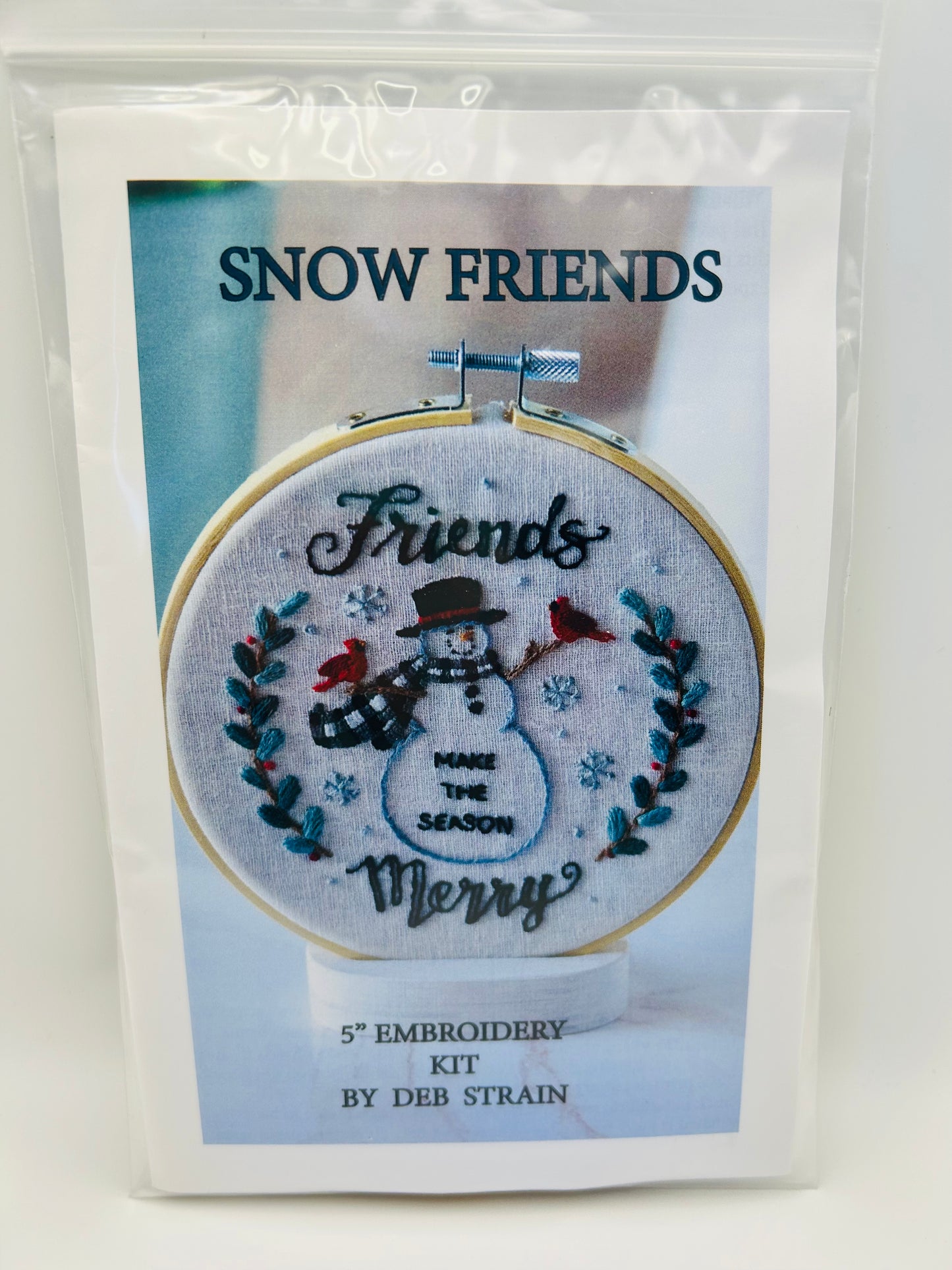 Snow Friends Embroidery Kit  DSS#017